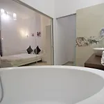 Апартаменти Premium *